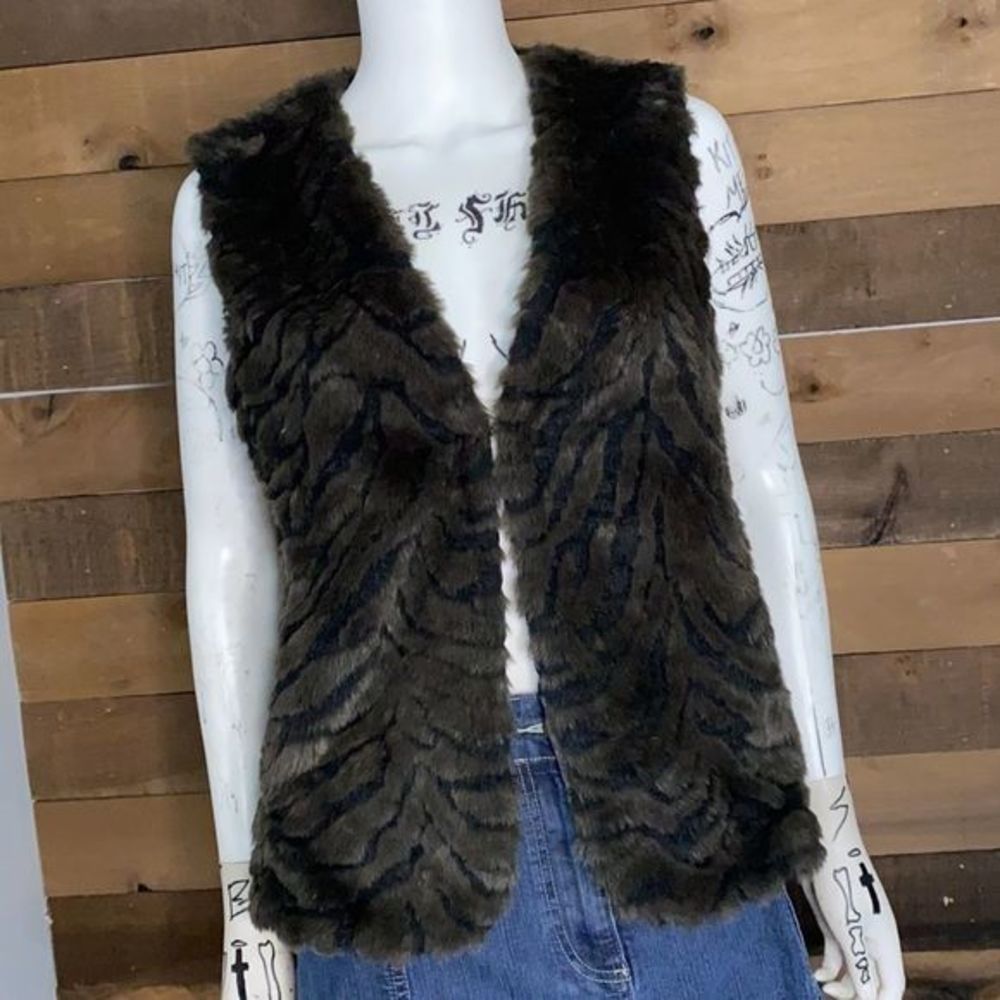 Dana Buchman Faux Fur Vest